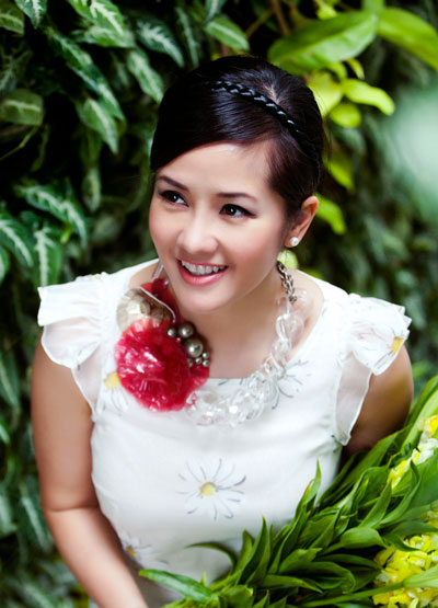 Hồng Nhung
